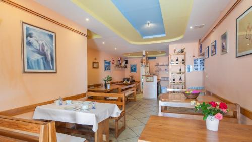 Fotografie z fotogalerie ubytování Adriatic Blue Apartments v destinaci Lokva Rogoznica