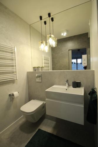 Ένα μπάνιο στο VIVA Apartamenty