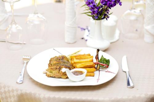 Nourriture dans l'hôtel ou à proximité