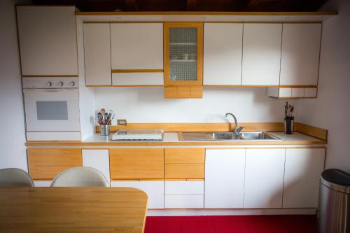 Dapur atau dapur kecil di J&J House