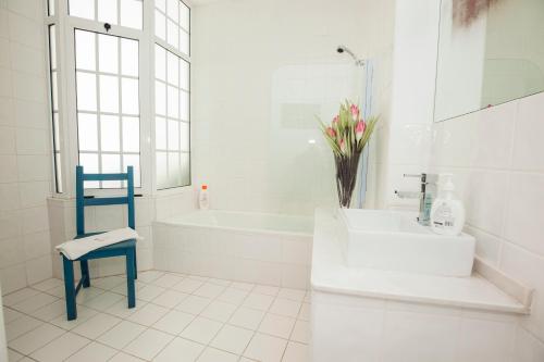 ML Apartments Charming Rooms