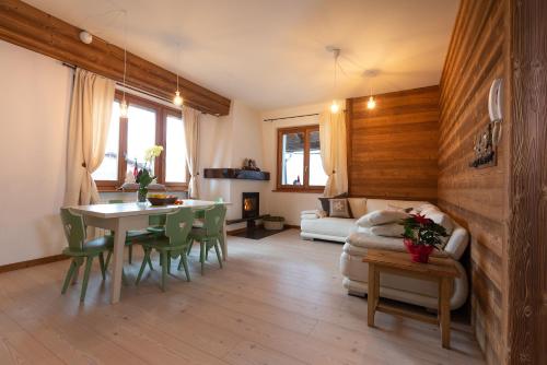 Posedenie v ubytovaní Casa Melide 1
