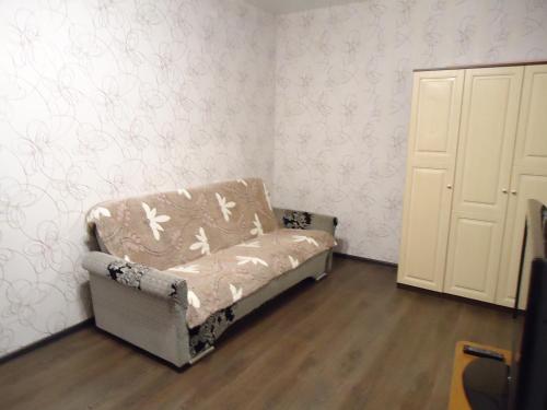 Ein Sitzbereich in der Unterkunft Апартаменты на Осипенко