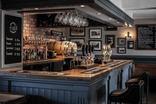 Minuman di The Old Hall Inn