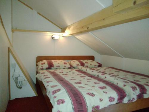 Krevet ili kreveti u jedinici u objektu Apartmani Etno