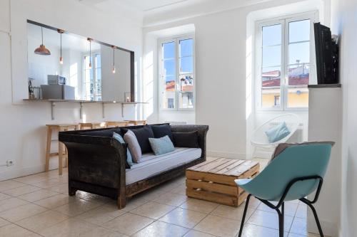 Bright Apartment Old Town