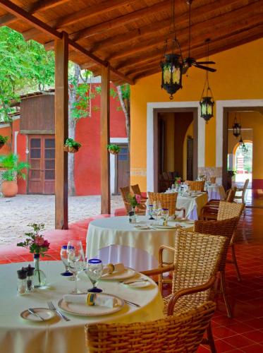 Restaurace v ubytování Hacienda Santa Rosa de Lima