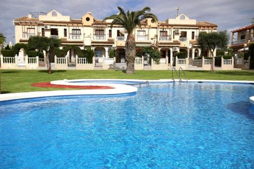 Bungalow Torrevieja Argonautas, Torrevieja – Bijgewerkte ...