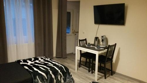 TV a/nebo společenská místnost v ubytování Room in SPA " TABARKA "