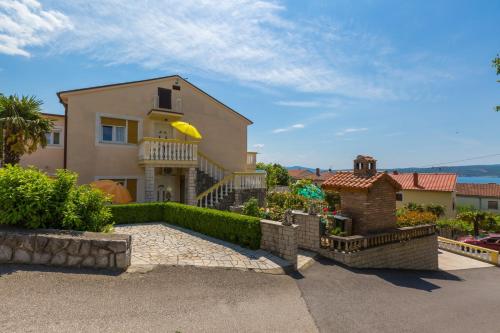 Fotografia z galérie ubytovania Two-Bedroom Apartment Crikvenica 25 v destinácii Crikvenica
