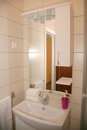 Kúpeľňa v ubytovaní Apartments Bašić