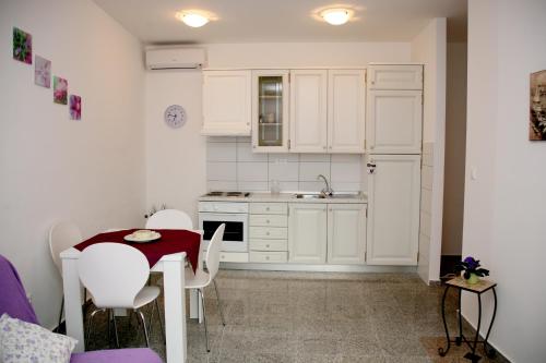 Cuina o zona de cuina de Apartments Bašić