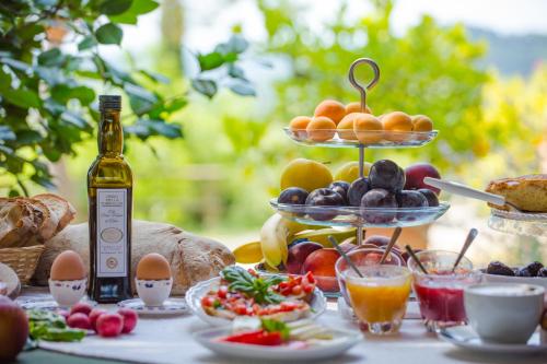 Еда / где поесть недалеко от фермерского дома