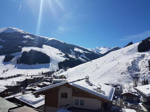 Fotografia z galérie ubytovania MarieindenBergen - Ihre private Unterkunft v destinácii Saalbach Hinterglemm