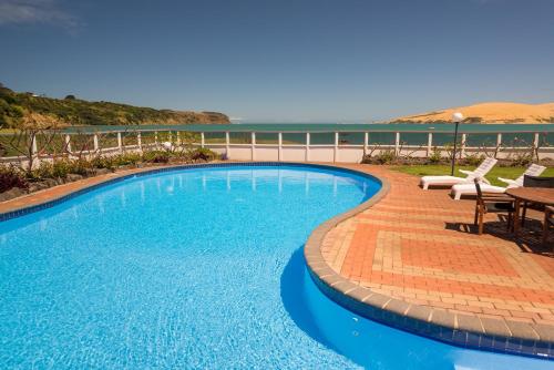 Bazén v ubytování The Sands Hotel Hokianga nebo v jeho okolí