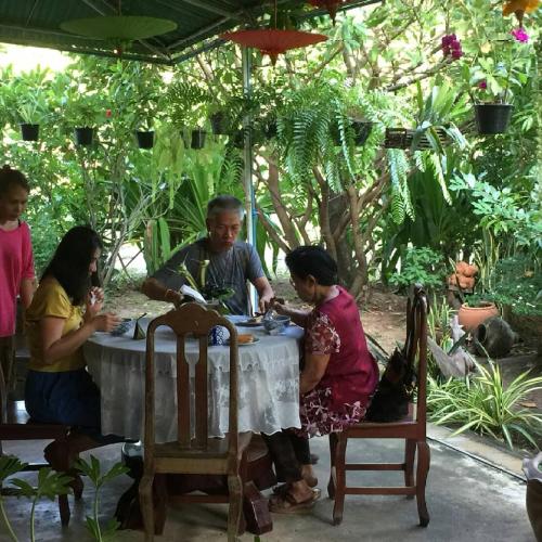 Baan Sithepaban Guesthouseの宿泊客