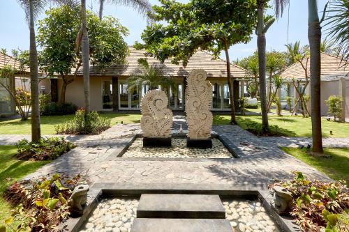 The Royal Purnama Luxury Villas - Adults Only — Facade/entrance