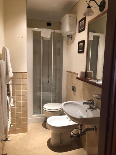 Un baño de Agriturismo Beata Vanna