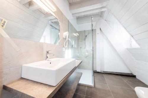 Koupelna v ubytování Stay COOPER l Guesthouse zum Löwen