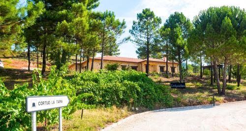 Casa Rural Cortijo La Tapia