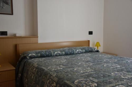 Ένα ή περισσότερα κρεβάτια σε δωμάτιο στο Sweet Apartment