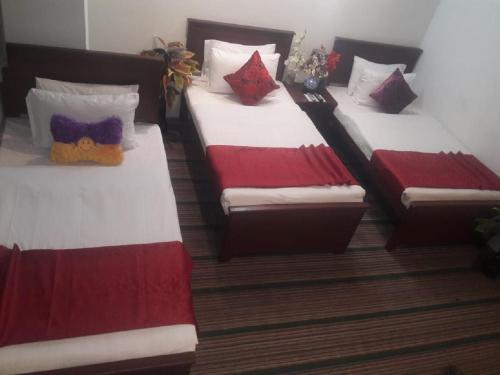 Cama o camas de una habitación en BnB Hotel