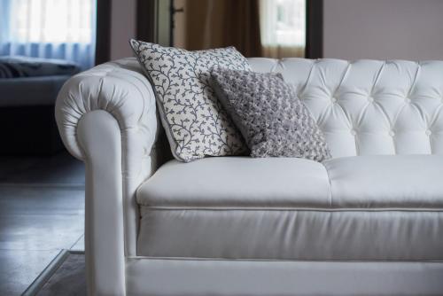 Ruang duduk di Orchidea Apartman