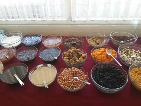 Jídlo v hotelu nebo okolí