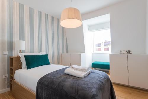 FLH Chiado Bright Apartment