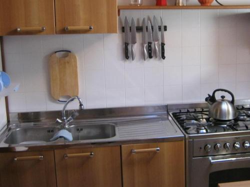 Cucina o angolo cottura di Appartamento Riva Del Garda