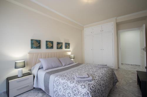 Alicante Sea View Downtown Comfort