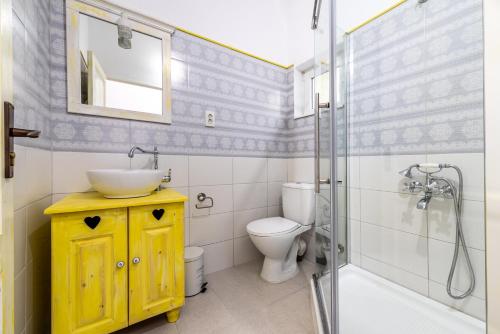 Ένα μπάνιο στο BonTon Apartments Sibiu