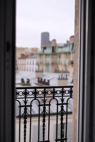 Un balcón o terraza de L'Amiral