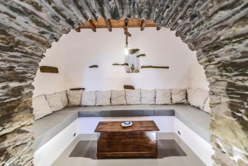 Gallery image of Triantaros Familly House in Triandáros