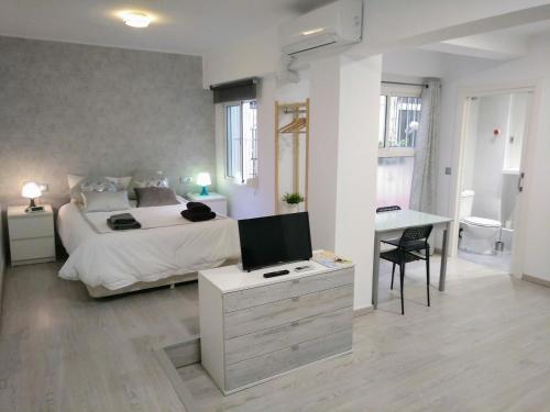 Cosy loft in Málaga historical centre