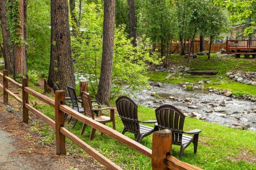 Riverside Cottage #28 – Photos 2