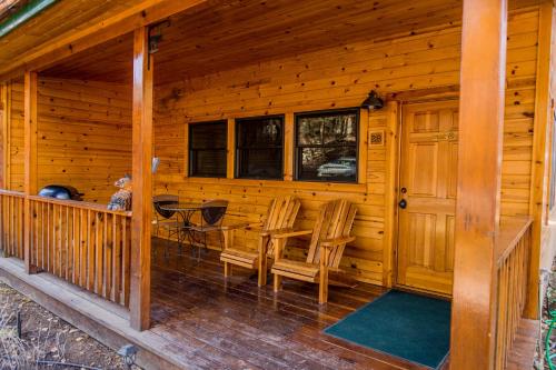 Riverside Cottage #28 – Photos 4