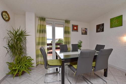 Φωτογραφία από το άλμπουμ του Apartments Mladen σε Duce