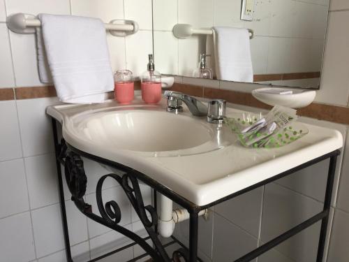 Φωτογραφία από το άλμπουμ του La Posta Hotel y refugio De Montana σε Mina Clavero