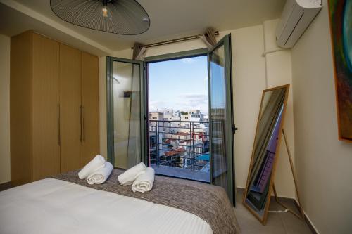 Central Stay Athens 객실 침대