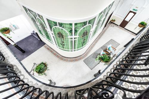 Terlon Apartments Image
