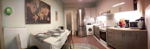 Royal deluxe Apt.(must)