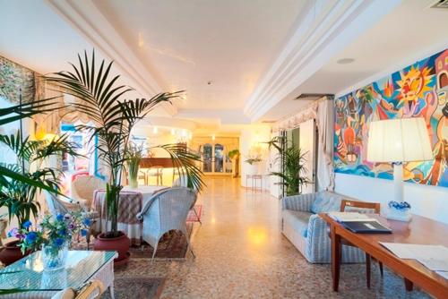 Svetainės erdvė apgyvendinimo įstaigoje Hotel Panoramic