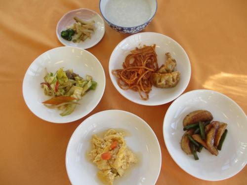 Đồ ăn tại/gần khách sạn