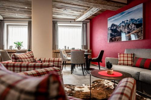 Posezení v ubytování Hotel Gran Ciasa
