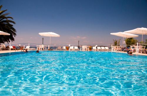 Gambar di galeri bagi Vournelis Hotel di Limenas