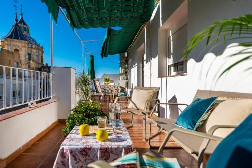 Genteel Home Mano de Hierro