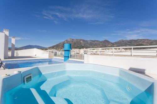 Luxury two bedrooms apartment Avenida del Mar, Marbella ...