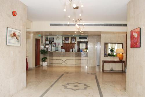 Gallery image of Al Buhaira Hotel Apartment in Sharjah
