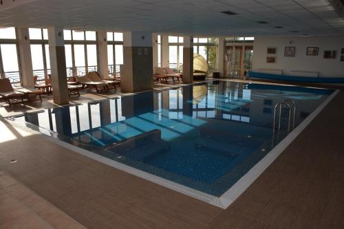 Πισίνα στο ή κοντά στο Snow Oasis Kopaonik